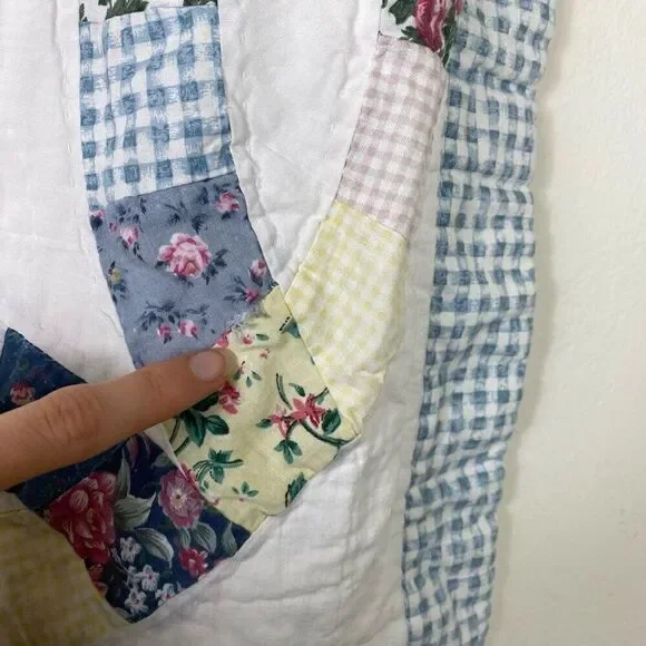 Vintage Style White Quilted Patchwork Pillow Case Cover - Picture 3 of 4